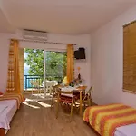 Ela Apartament Tučepi